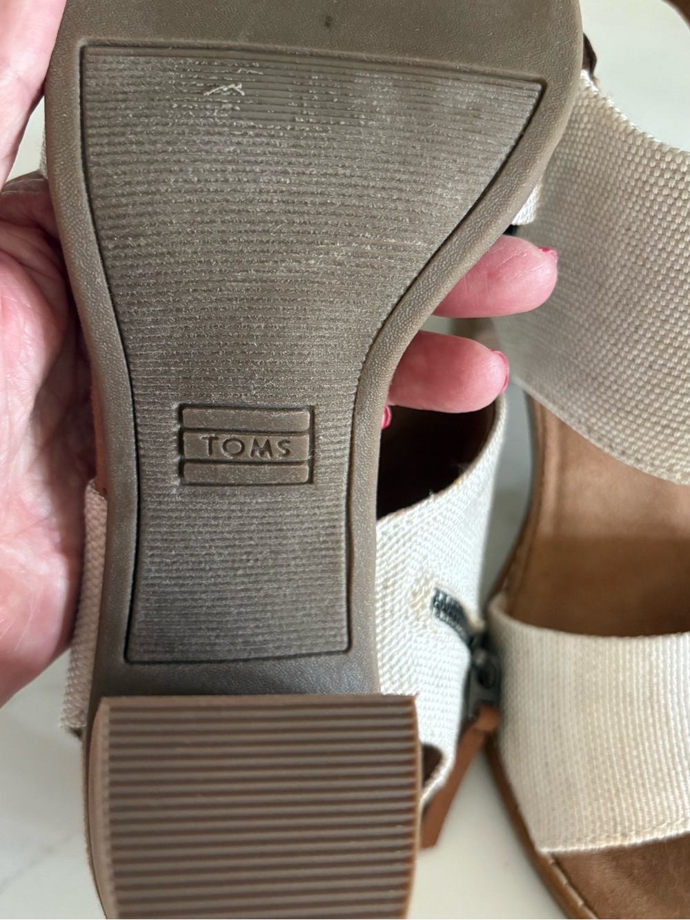 TOMS Majorca Cut Out Sandal Block Heel Natural Ivory Canvas Zip Side Size 7 - Picture 4 of 6